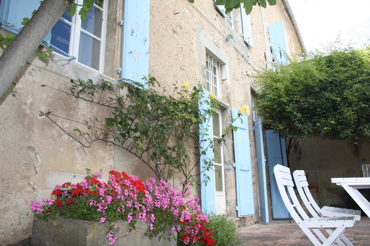 Maison De Mallast Montolieu Esterno foto
